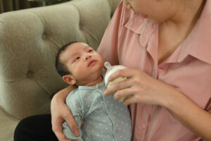 infant feeding struggles